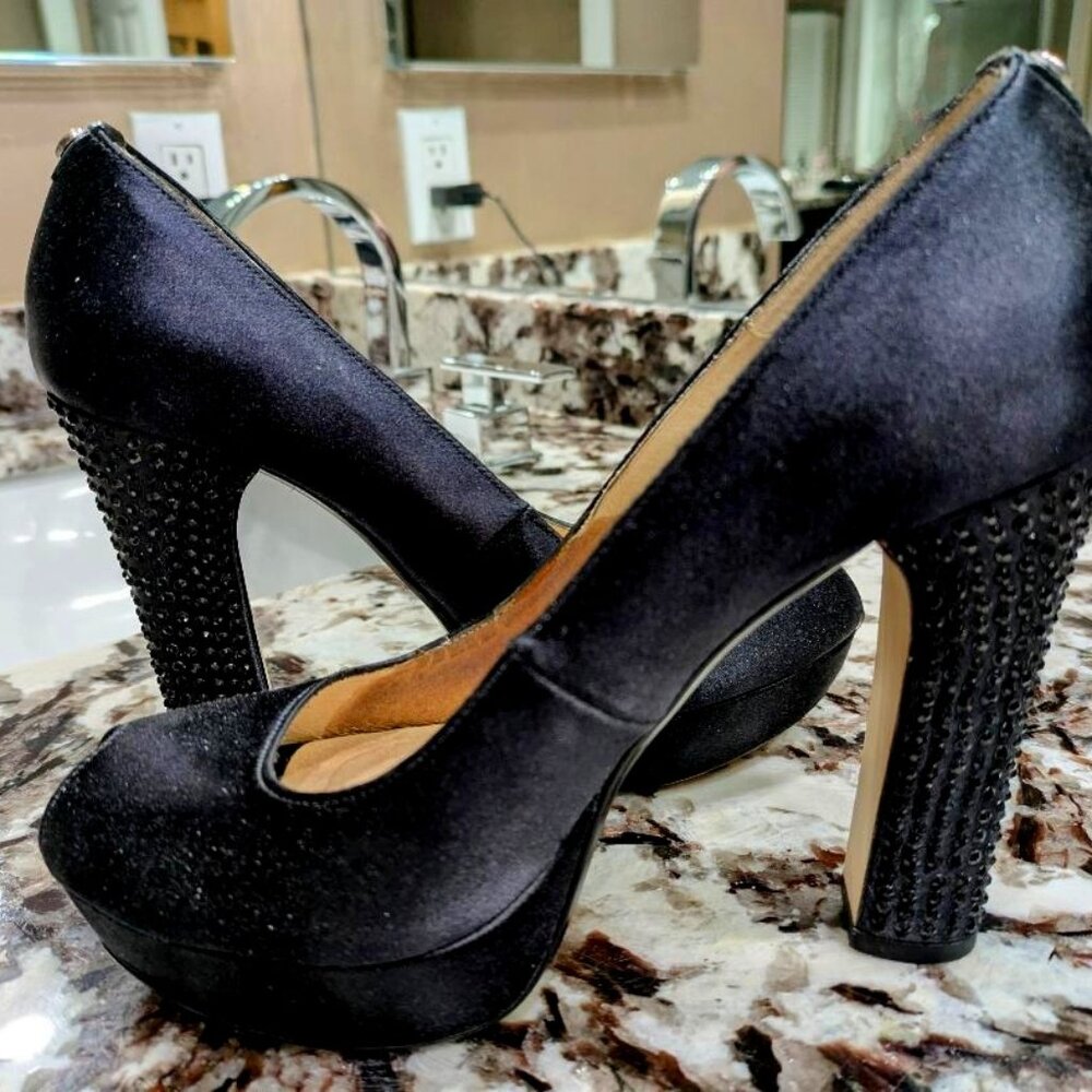 MICHAEL KORS, SZ. 7